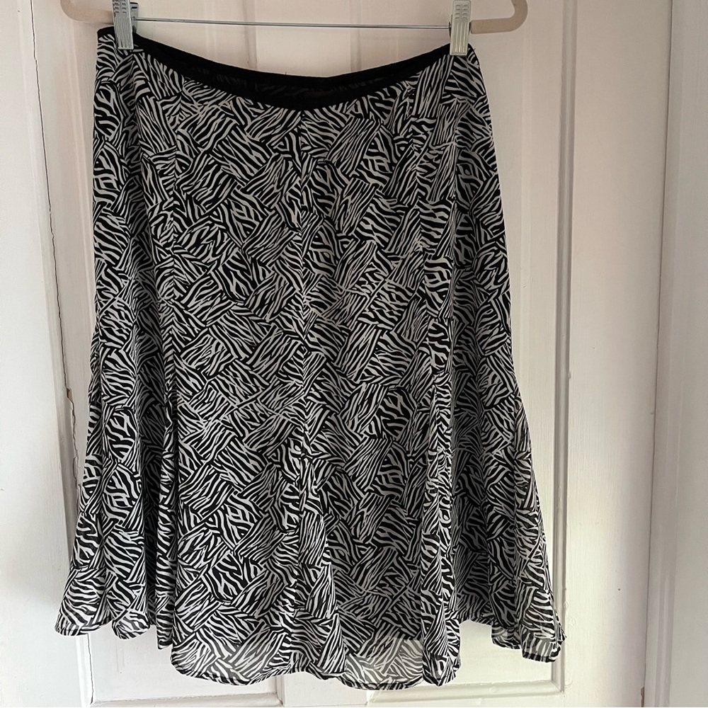 Dana Buchman zebra/geometric print skirt size 14 new